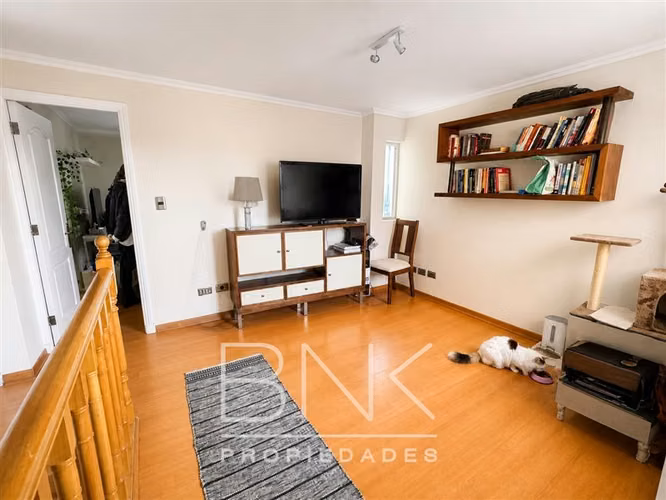 Casa Condominio venta 4 dormitorio Julia Bernstein/Larrain