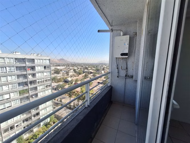 Departamento en venta de 2 dorm. con estac. en Independencia
