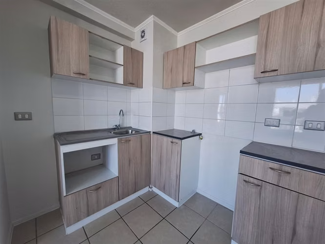 Departamento en venta de 2 dorm. con estac. en Independencia