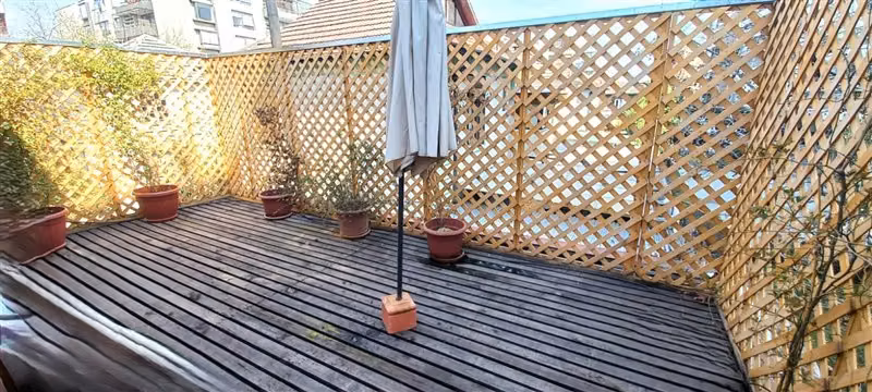 SE VENDE CASA Holanda a pasos de Fco. de Bilbao !!!