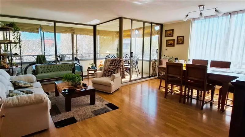 Departamento en venta de 3 dorm. en Viña del Mar