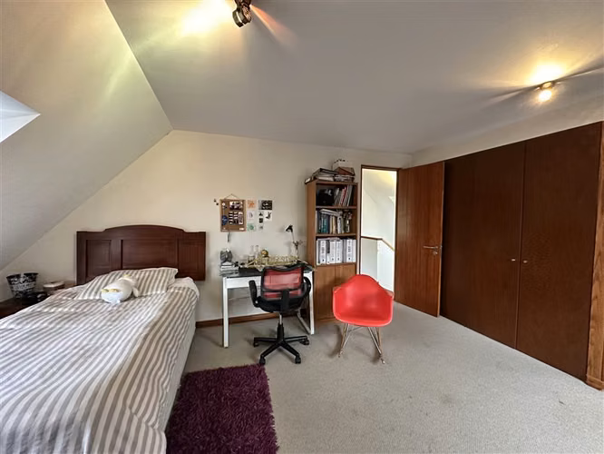 Casa en venta de 5 dorm. en condominio Las Pircas
