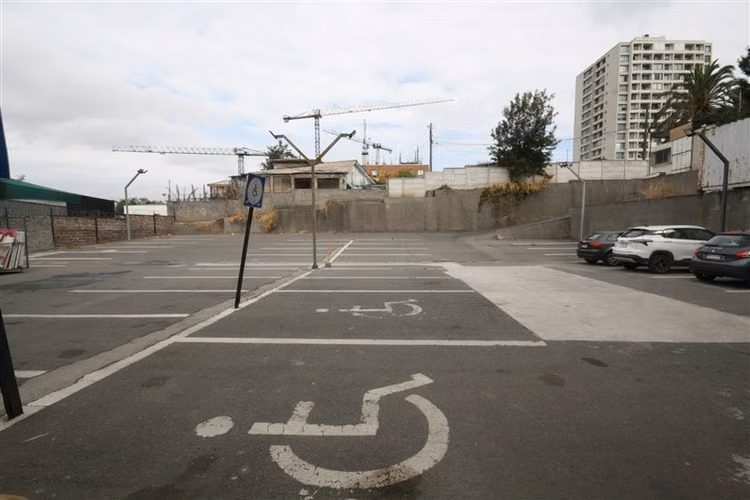 Local Comercial para Retails o logística Plaza de Maipu
