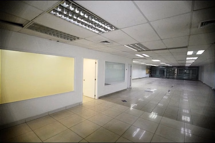 Local Comercial para Retails o logística Plaza de Maipu