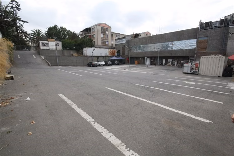 Local Comercial para Retails o logística Plaza de Maipu