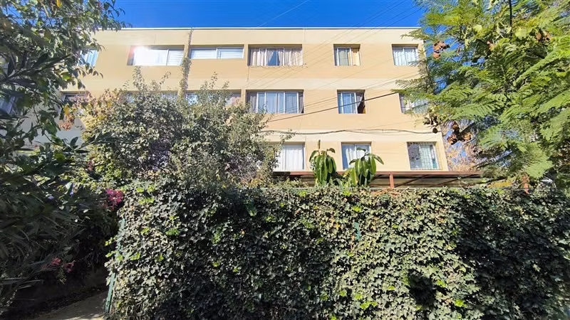 Departamento en venta de 2 dorm. en Peñalolén