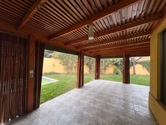 TusCorredores vende espectacular Casa esquina Modelo Lingue