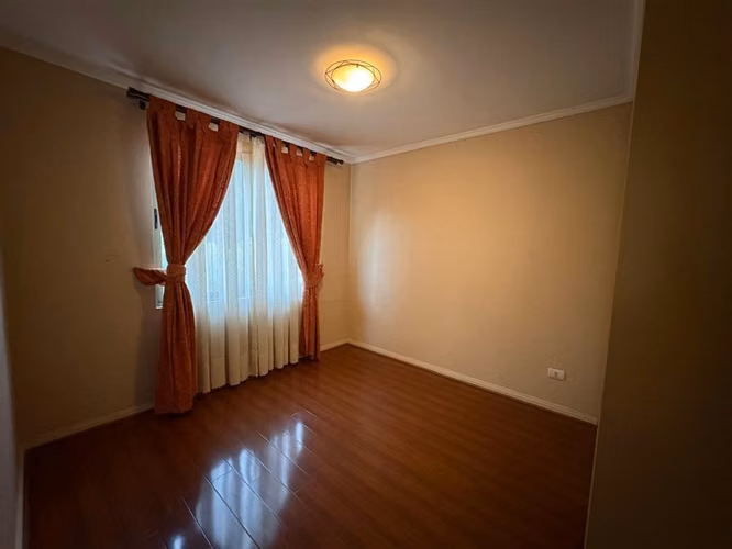TusCorredores vende espectacular Casa esquina Modelo Lingue