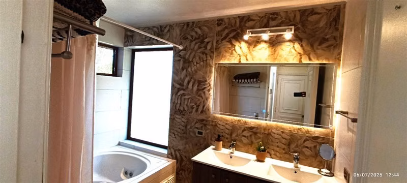 Casa en venta de 4 dorm. en Huechuraba