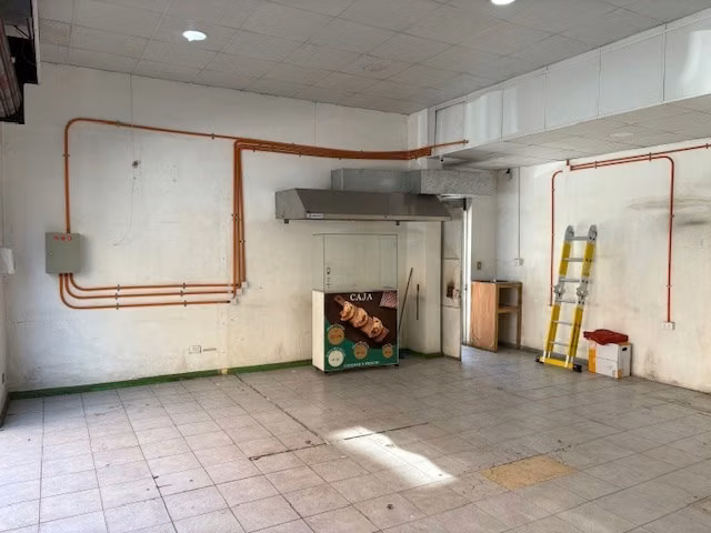 Local Comercial en arriendo en Recoleta