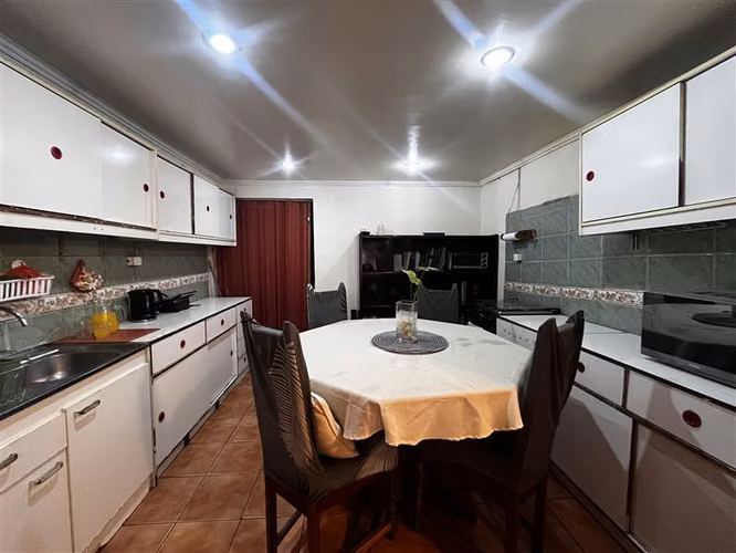 Casa en venta de 3 dorm 2 baños en Renca