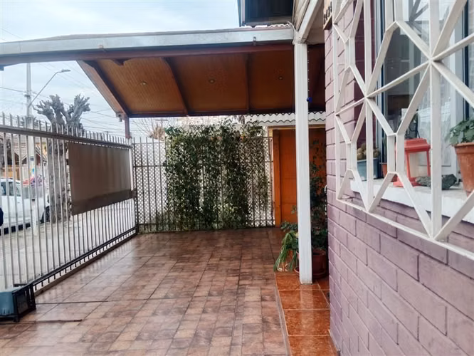Casa en venta de 3 dorm. en Puente Alto