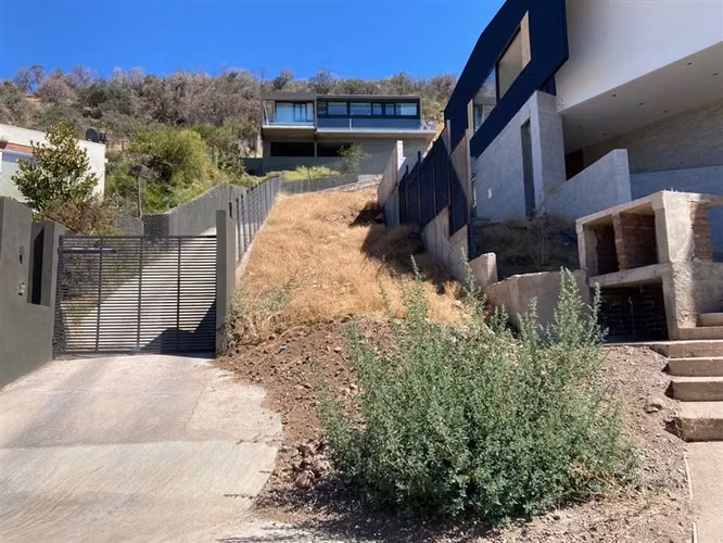 Terreno en Vista Santuario para 2 casas con preciosa Vista - Imagen 8