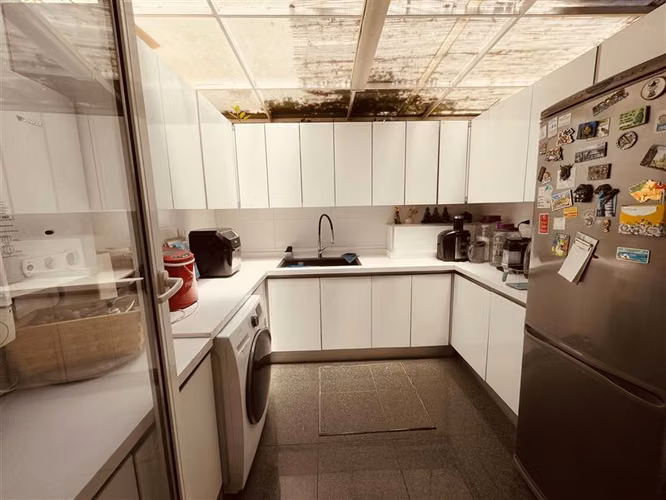 Casa en arriendo de 5 dorm. en Lo Barnechea