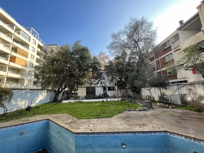 Casa para Oficina con Patente comercial en arriendo en Provi