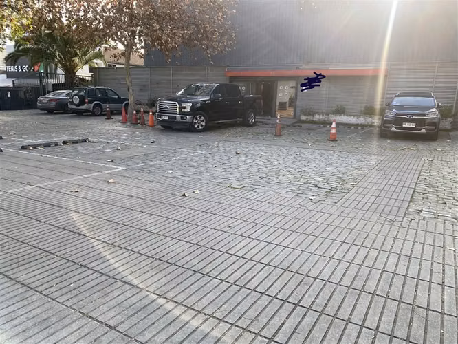 Local Comercial en arriendo en Vitacura