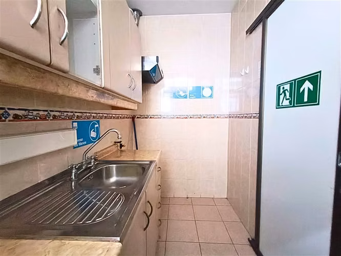 Oficina en arriendo en Providencia - Imagen 12