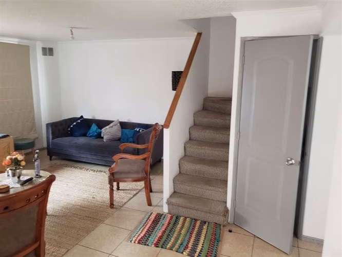 Casa en venta Maipu 2 pisos 3D 3B 2Est