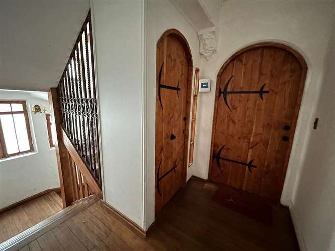 Casa en venta de 9 dorm. en Santiago - Imagen 3
