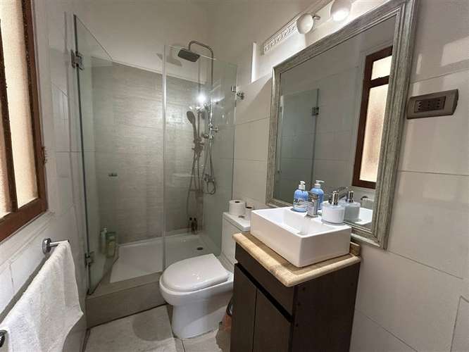 Casa en venta de 9 dorm. en Santiago - Imagen 11