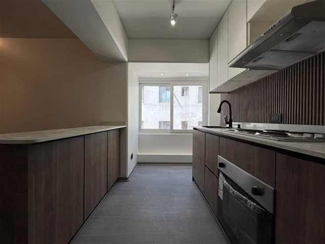 Remodelado depto Nueva Los Leones 1 dorm. en Providencia - Imagen 9