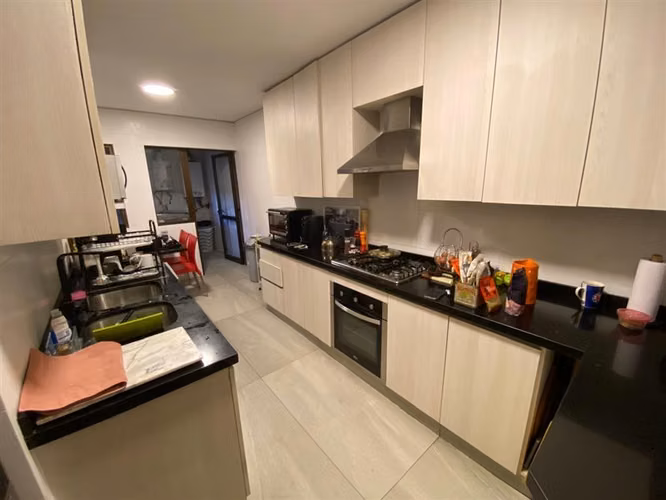 Departamento en venta de 3 dorm. en Lo Barnechea Primer Piso