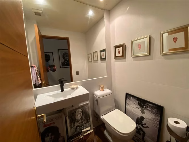 Departamento en venta de 3 dorm. en Lo Barnechea Primer Piso