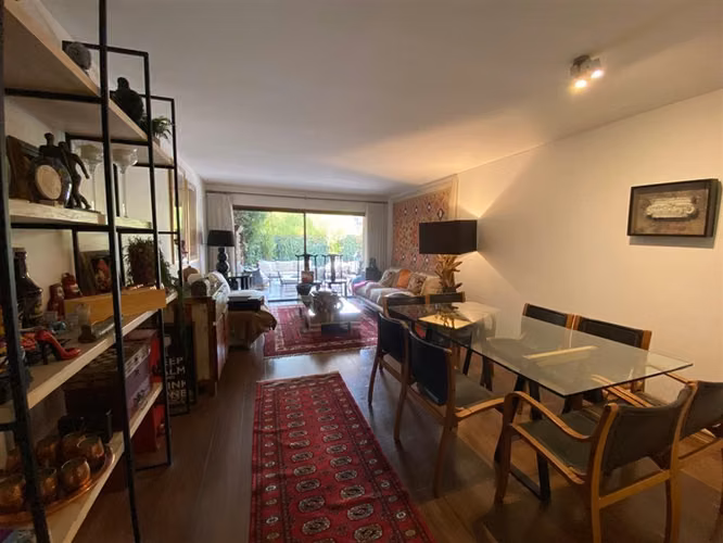 Departamento en venta de 3 dorm. en Lo Barnechea Primer Piso