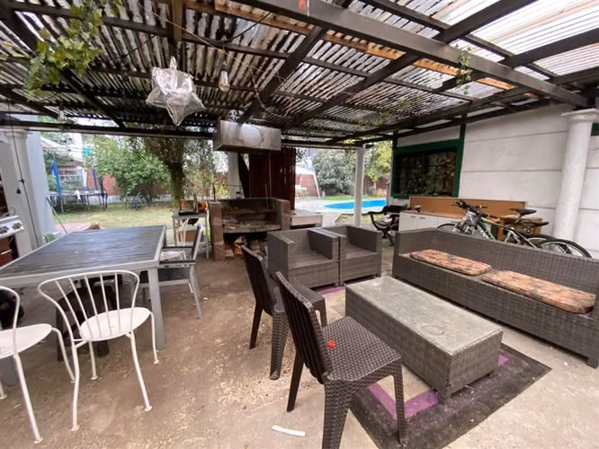 Venta Casa para Remodelar, Sector Apumanque, Las Condes