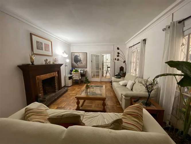 Venta Casa para Remodelar, Sector Apumanque, Las Condes