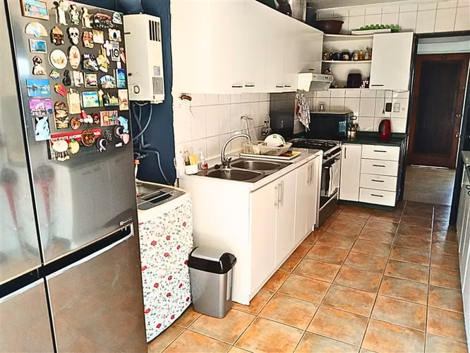 Casa en venta de 2 dorm. en Las Condes