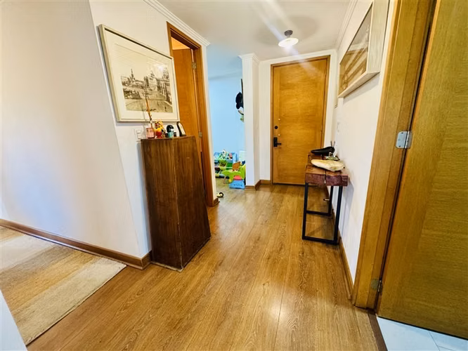 Exclusivo depto en Camino La Villa , Dos suites ; Arbolado