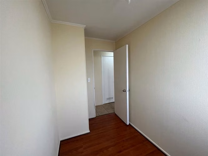 Departamento en venta 3 dormitirios 1 baño en La Cisterna