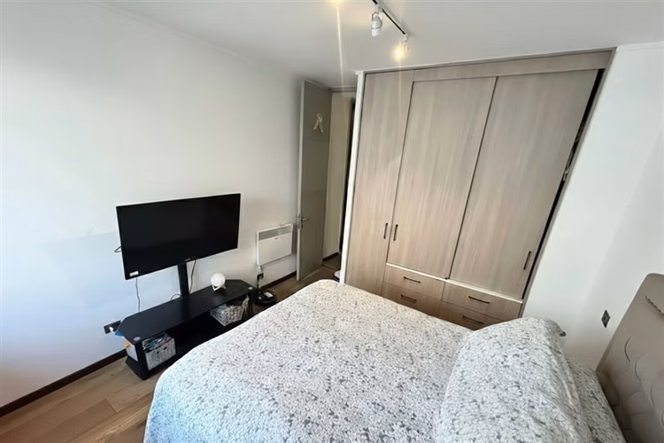 Dpto. 3 dorm. 2 bñ. 2 estac. bd. en Lo Contador, Providencia