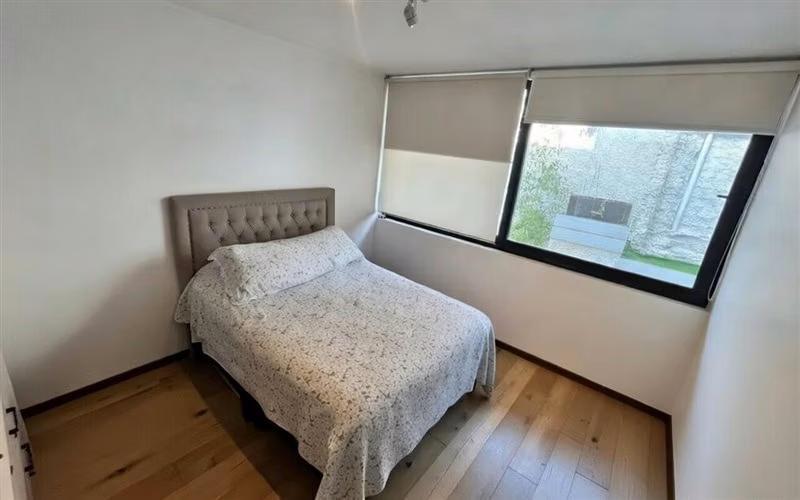 Dpto. 3 dorm. 2 bñ. 2 estac. bd. en Lo Contador, Providencia