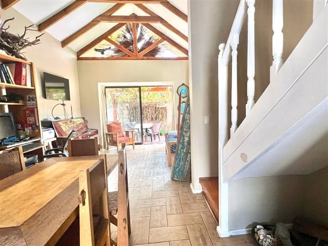 Casa en venta de 4 dorm. en Peñalolén