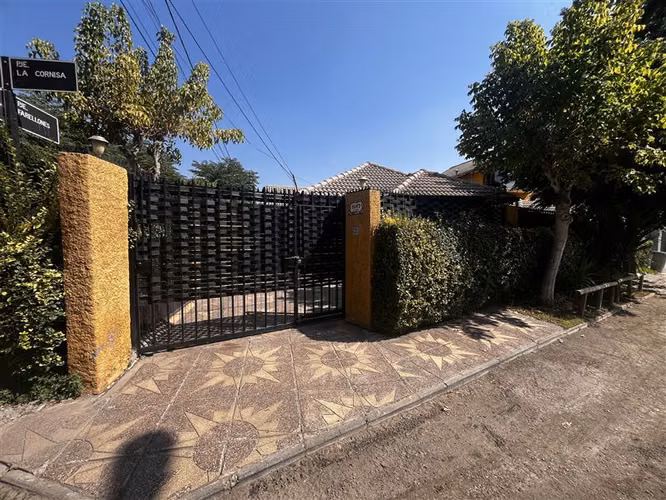 Casa en venta en La Florida 3 dormit 2 baños rojas magallane
