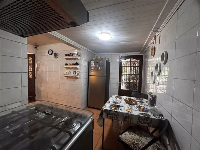Casa en venta en La Florida 3 dormit 2 baños rojas magallane