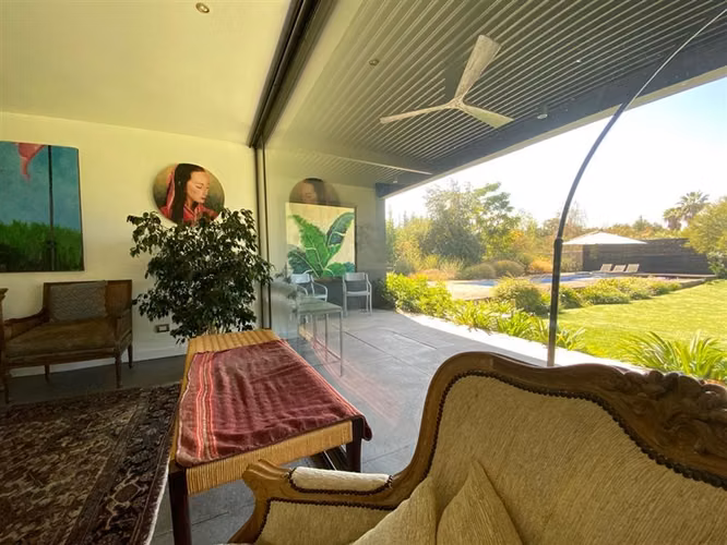 Venta Casa 5 Dormitorios en Chicureo, Colina.