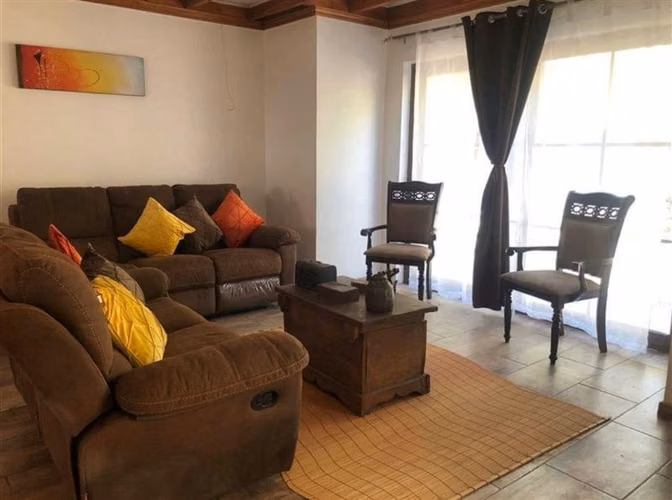 TusCorredores vende gran casa en sector El Manzano