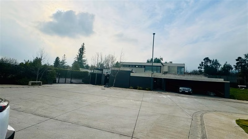 Sitio Colegio Huinganal en venta en Lo Barnechea