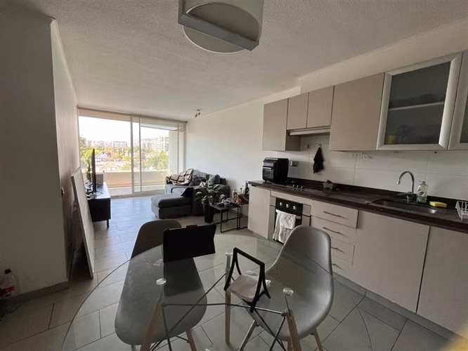 Departamento en venta de 2 dorm. en Las Condes