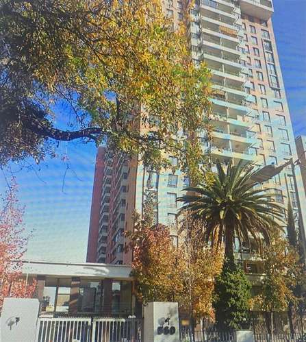 Departamento en venta de 4 dorm. en Recoleta