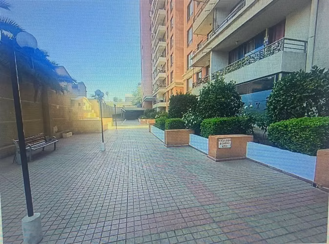 Departamento en venta de 4 dorm. en Recoleta