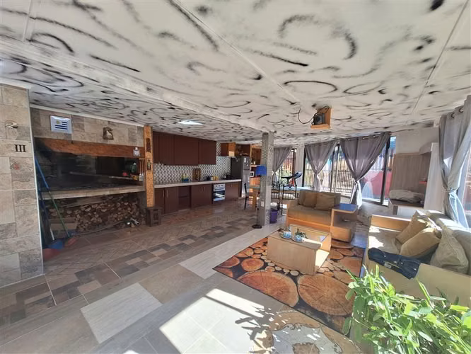 HERMOSA CASA 500 MTS 200 3D 2 B BAJOS DE HUALLILEMU NVO C C