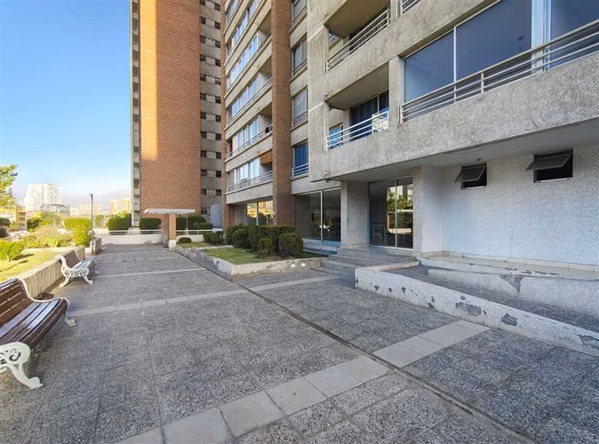 Departamento 3D 2B en condominio Av Matta