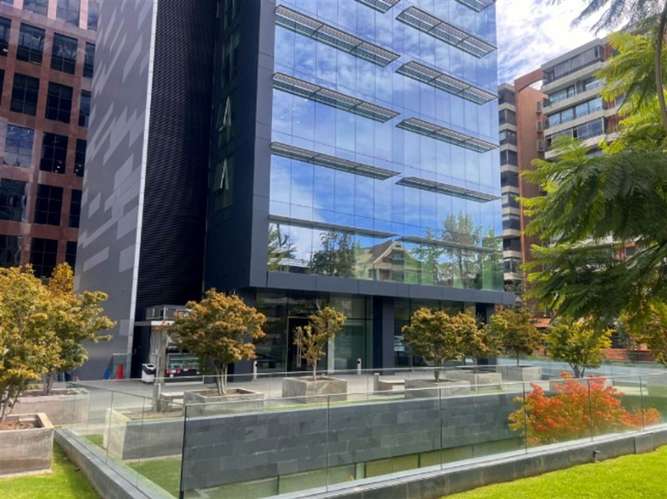 Oficina en venta en Vitacura - Imagen 2