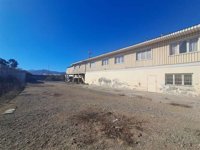 Ampli superficie con Local Comercial en venta en La Serena. - Imagen 2