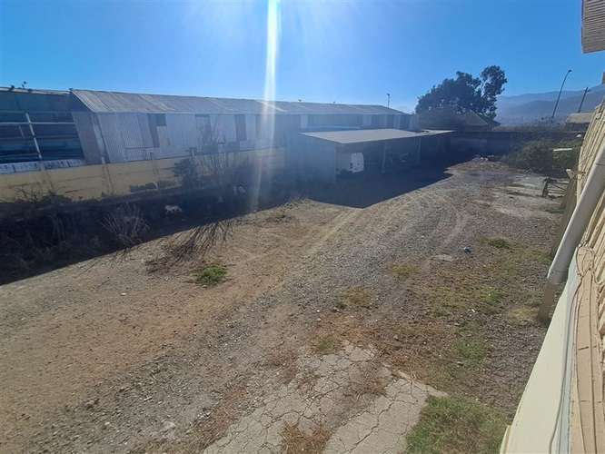 Ampli superficie con Local Comercial en venta en La Serena. - Imagen 5