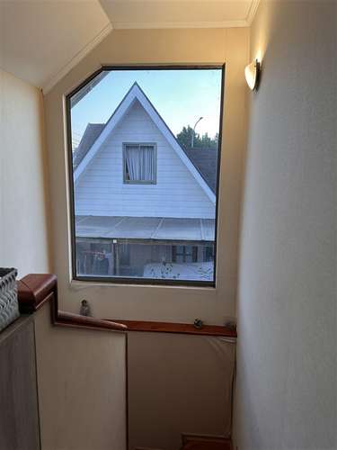 Casa en VENTA a pasos del MALL. CON PANEL SOLAR. 3192 UF - Imagen 7